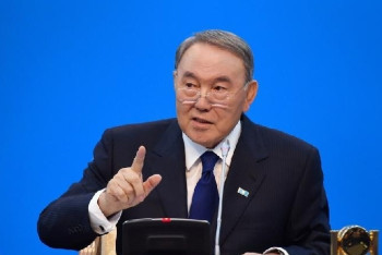 Фотография к новости: Нам нужна другая экономика – глава государства