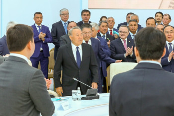 Фотография к новости: Сократить число вузов в Казахстане призвал Назарбаев