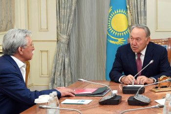 Фотография к новости: Развитие казахстанского кино обсудил Назарбаев с Жолжаксыновым 