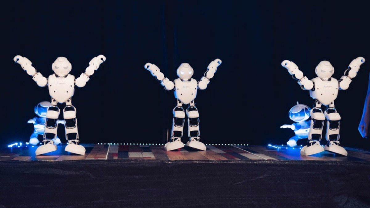 Что делать на выставке роботов в ТРЦ «Аружан»?