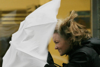 Фотография к новости: Шторм и заморозки спрогнозировали синоптики на юге Казахстана