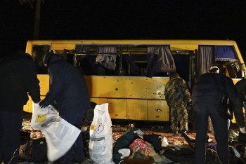 Стали известны подробности обстрела автобуса с кыргызскими номерами в Актюбинской области