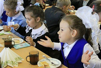 Фотография к новости: В школьных столовых Астаны выявлены нарушения