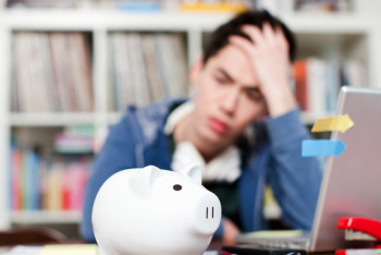 Фотография к новости: Количество обучающихся на платной основе студентов за год выросло на 5% 