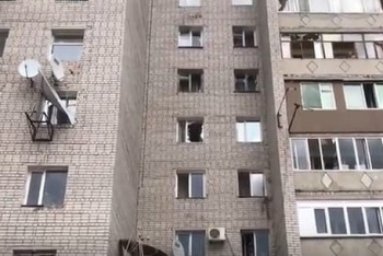 Фотография к новости: "До сих пор дрожат руки": От взрывов льда на Иртыше в домах Семея выбило стёкла 