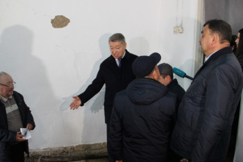 Фотография к новости: Качество ремонта пострадавших от паводка домов Даниал Ахметов проконтролирует лично