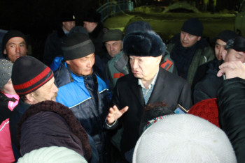 Фотография к новости: Ни один пострадавший не останется без жилья - Даниал Ахметов о ситуации в ВКО 