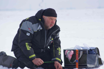 Такого мы нигде не видели - иностранцы удивились чёрному снегу в Темиртау