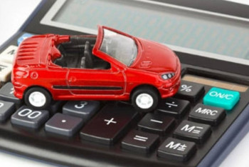 Фотография к новости: С апреля судоисполнители будут взимать долги по налогам с автовладельцев Алматы  