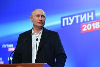 Фотография к новости: Назарбаев поздравил Путина с победой на выборах 