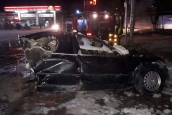 Фотография к новости: BMW превратилась в груду металла: в Шымкенте в ДТП погиб водитель