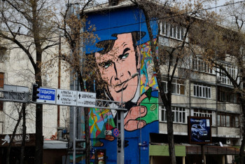 Фотография к новости: Алматинцы готовы раскрашивать здания граффити за счёт спонсоров 