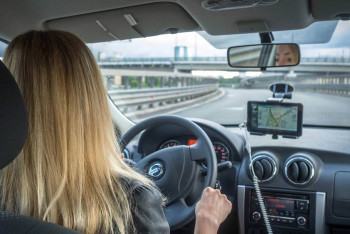 Блондинки или брюнетки: кто чаще попадает в ДТП, рассказали страховщики