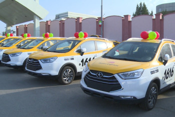 Фотография к новости: Таксопарк Таджикистана пересел на казахстанские автомобили