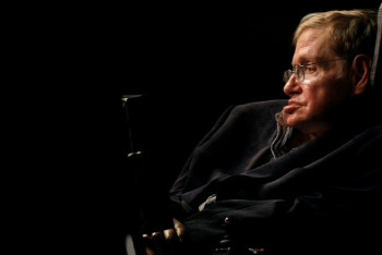 Фотография к новости: Скончался известный физик-теоретик Стивен Хокинг