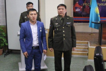 Фотография к новости: За спасение троих детей наградили медалью студента Семея