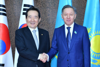 Фотография к новости: Казахстан выступает за мирное решение ситуации на Корейском полуострове - Нигматулин 