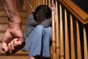 Фотография к новости: Пьяный отец избил дочь в Астане: ребёнка госпитализировали