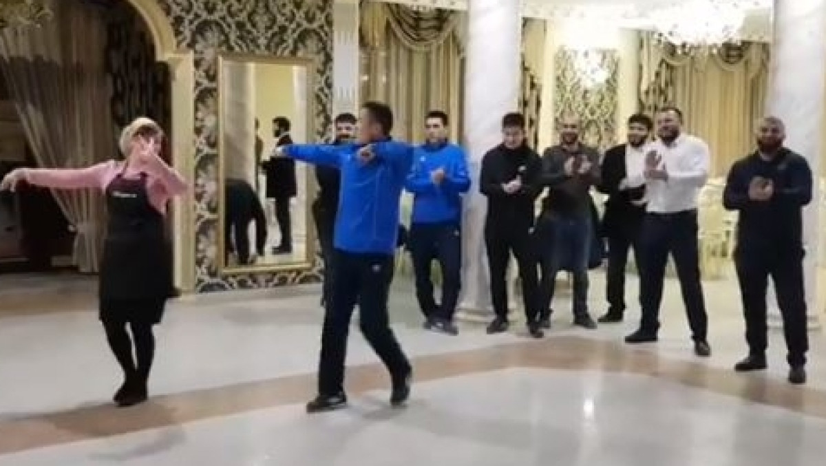 кадр из видео