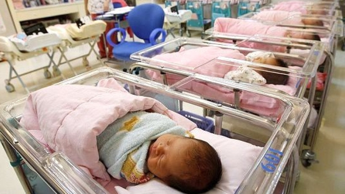 8 Марта в трёх роддомах Астаны родились 74 ребенка