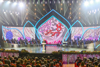 Фотография к новости: Назарбаев о женщинах: Как вам удаётся всё совмещать – непостижимая загадка