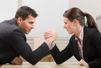 Фотография к новости: Женщины в Казахстане образованнее мужчин, но им сложнее найти работу