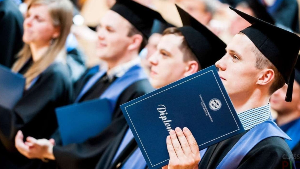 Названы сроки приёма документов на стипендию "Болашак" 