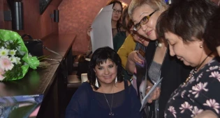 Карина Абдуллина получила диплом гадалки