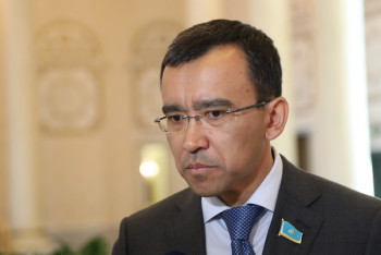 Фотография к новости: Президент обозначил конкретные механизмы решения социальных проблем – Ашимбаев