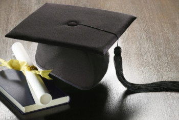 Выделить 20 тыс. грантов в следующем учебном году поручил Сагинтаев