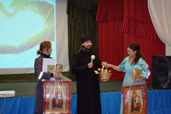 Фотография к новости: Картины женщин-осуждённых из СКО удостоены приза международного конкурса