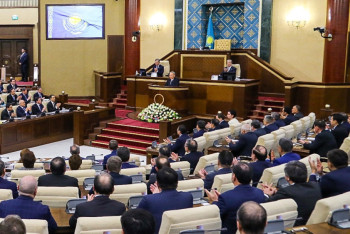 Фотография к новости: Пять президентских инициатив: видео выступления Назарбаева появилось в Сети