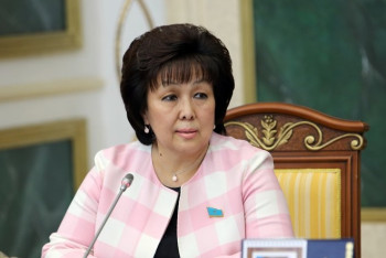 Фотография к новости: Балиева взяла на контроль судьбу прооперированной девочки из столичной больницы 