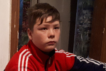 Фотография к новости: Мальчик попрошайничает, чтобы прокормить семью в Таразе