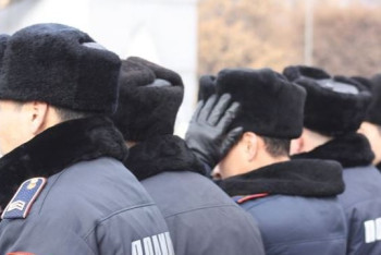 За взятку подчинённых уволили троих полицейских в Уральске 