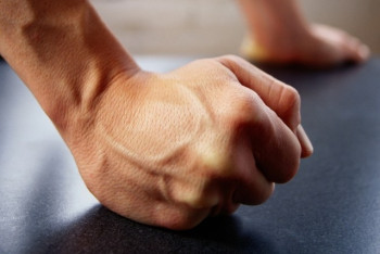 Фотография к новости: Уволен аким, обвиняемый в избиении подростка