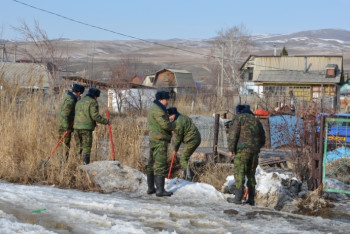 Спасатели просят помощи у жителей Алматинской области в борьбе с паводками