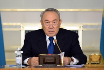 Фотография к новости: Парламент и Правительство должны работать на госязыке - Назарбаев