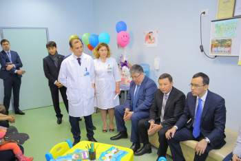 Фотография к новости: Каждый партийный проект должен приносить пользу населению – Ашимбаев 