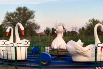 Фотография к новости: Обжаловать решение суда по делу о гибели девочки на карусели намерен акимат Шахтинска