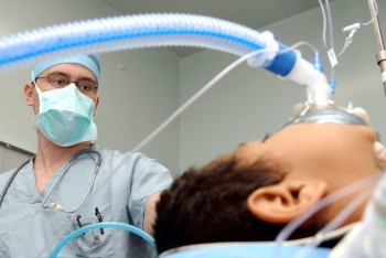 Фотография к новости: Проверку проведут в стоматологии, где после анестезии скончался двухлетний ребёнок