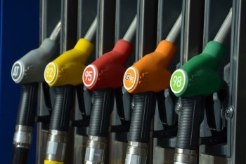 Фотография к новости: Казахстан вошёл в двадцатку стран с самым дешёвым бензином – Бозумбаев