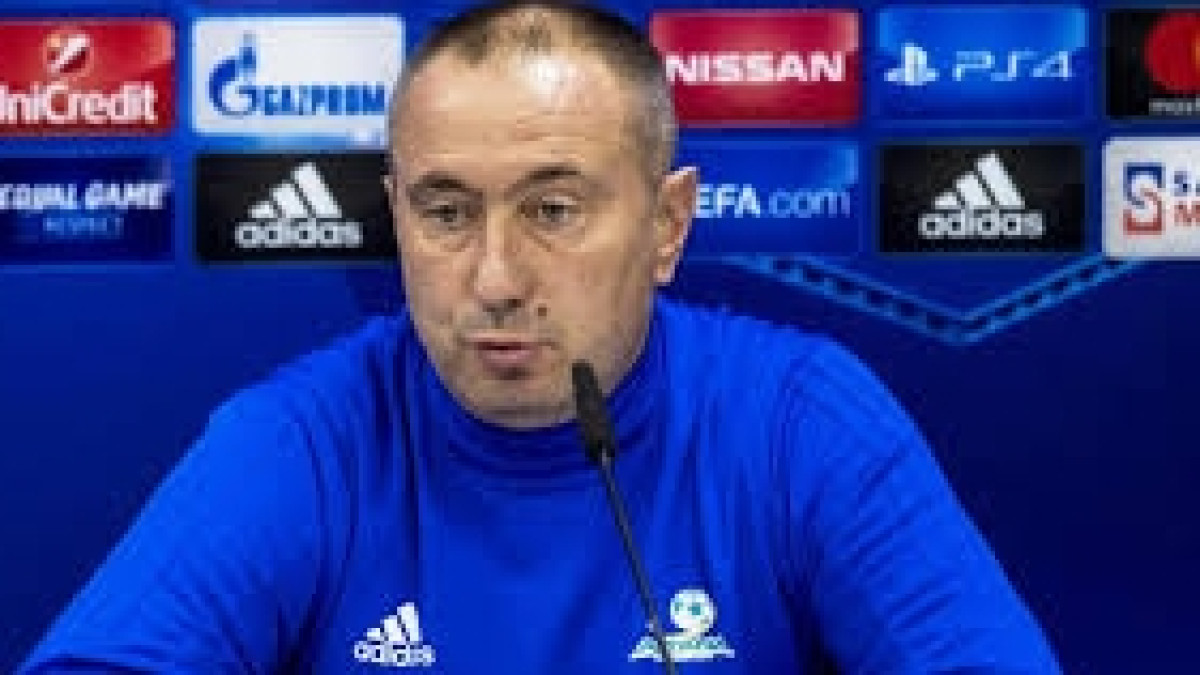 Мы сами себя переиграли в первом матче со "Спортингом" - Стоилов