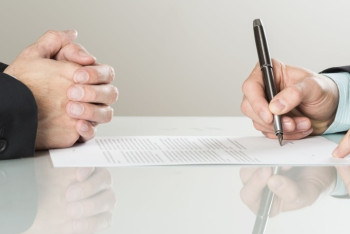 Фотография к новости: Договоры между школами и родителями предлагают заключать в МОН РК 