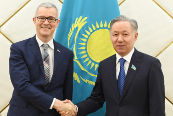 Фотография к новости: Нигматулин обсудил с послом Франции межпарламентское сотрудничество