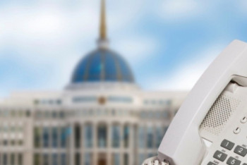 Фотография к новости: Назарбаев и Рахмон обсудили график предстоящих встреч