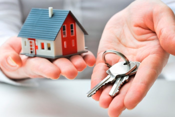 Фотография к новости: После "смерти" житель Уральска продал свою квартиру