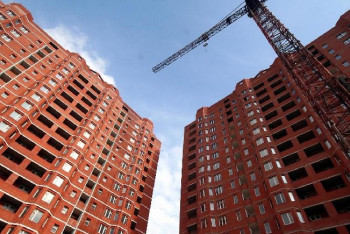 Фотография к новости: Навести порядок с очередью на жилье попросили акима ЗКО