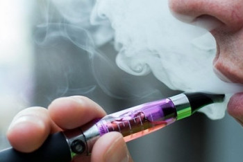 Фотография к новости: Крупная партия табака обнаружена у казахстанцев, прилетевших из Киева