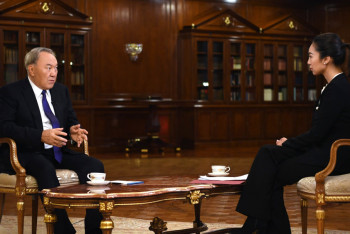 Фотография к новости: Назарбаев дал интервью китайскому телеканалу